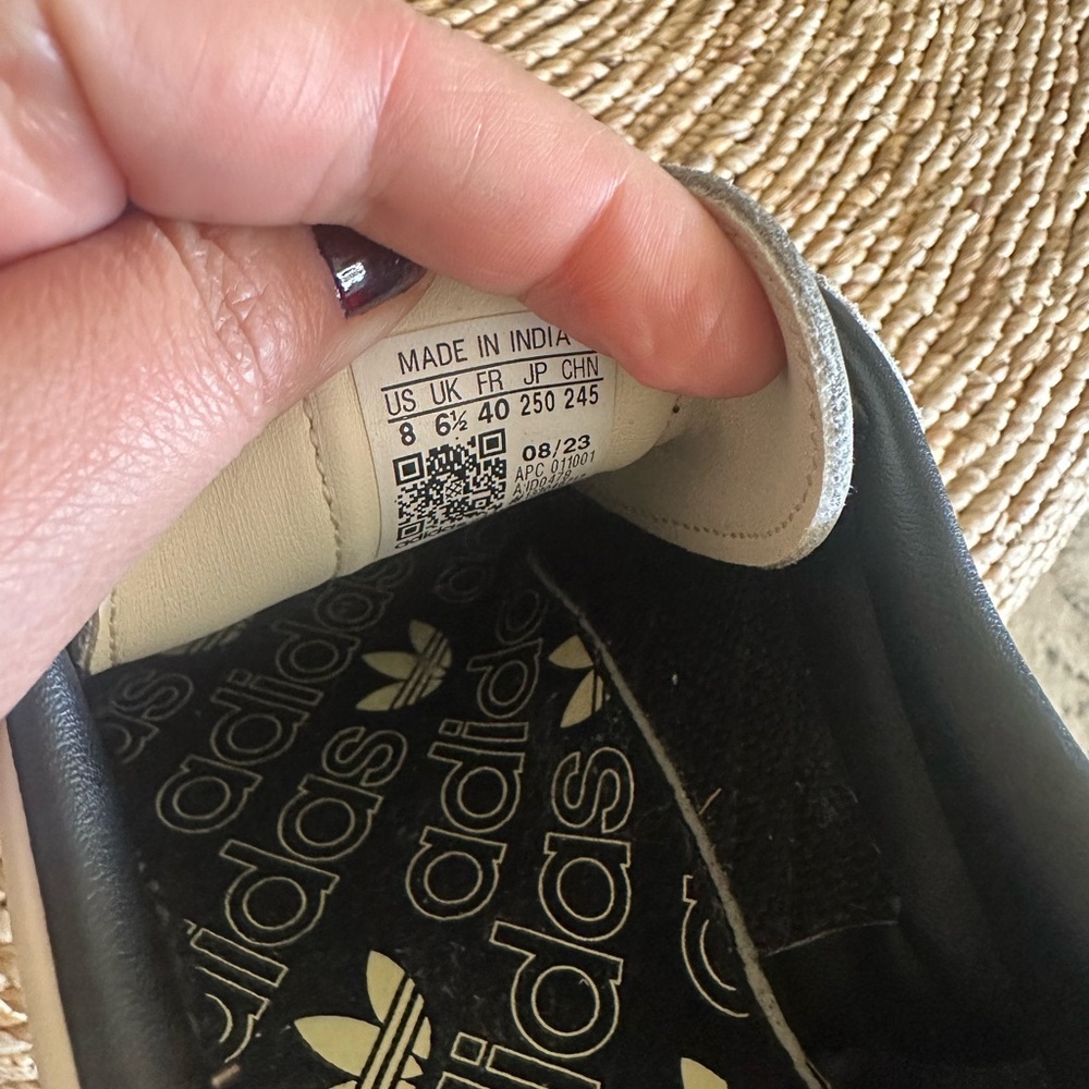 adidas White and Black Sneakers - Picture 6 of 8